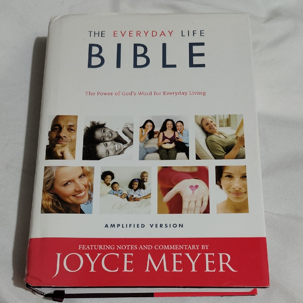 Everyday Life Bible - Containing The Amplified Old Testament&New-by Joyce Meyer